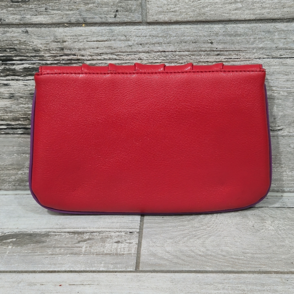BAEKGAARD Genuine Leather Gathered/Ruched Clutch Style Handbag - Picture 5 of 14